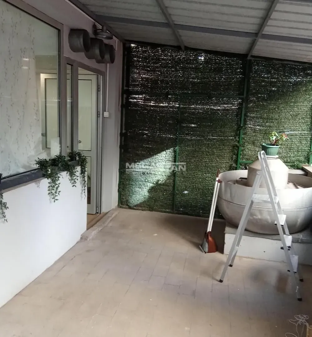 Sale, office space, 58m², Stari Grad, Beograd