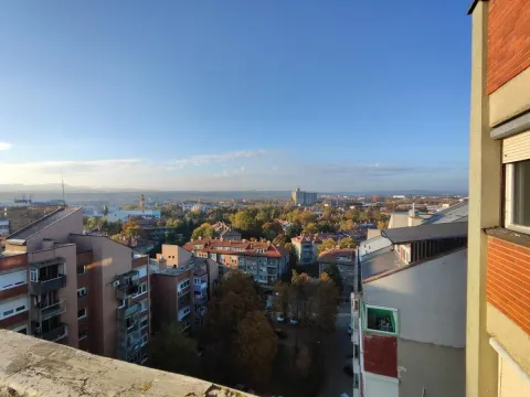 Prodaja, dvosoban stan, 58m², Centar, Jagodina - image 12