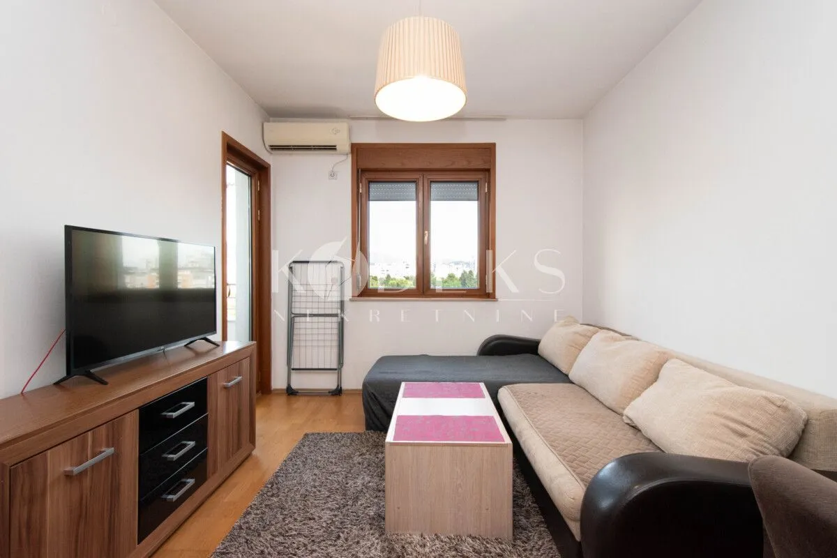 Rent, one bedroom apartment, 34m², Pobrežje, Podgorica
