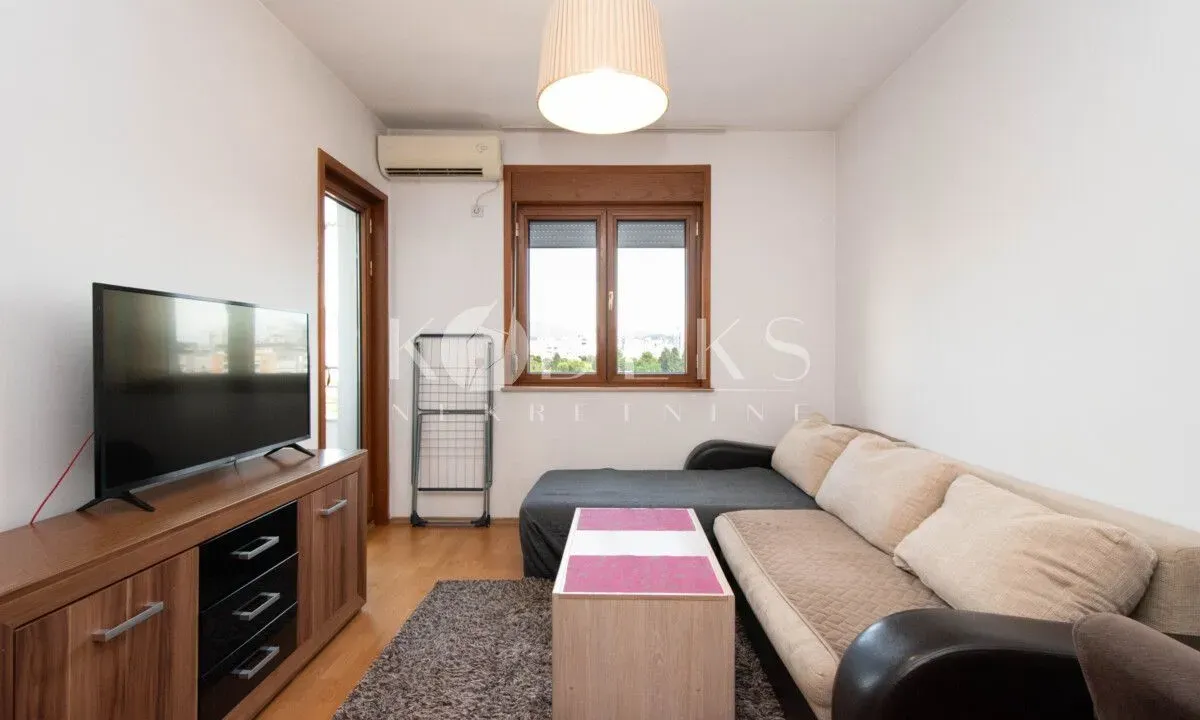 Rent, one bedroom apartment, 34m², Pobrežje, Podgorica