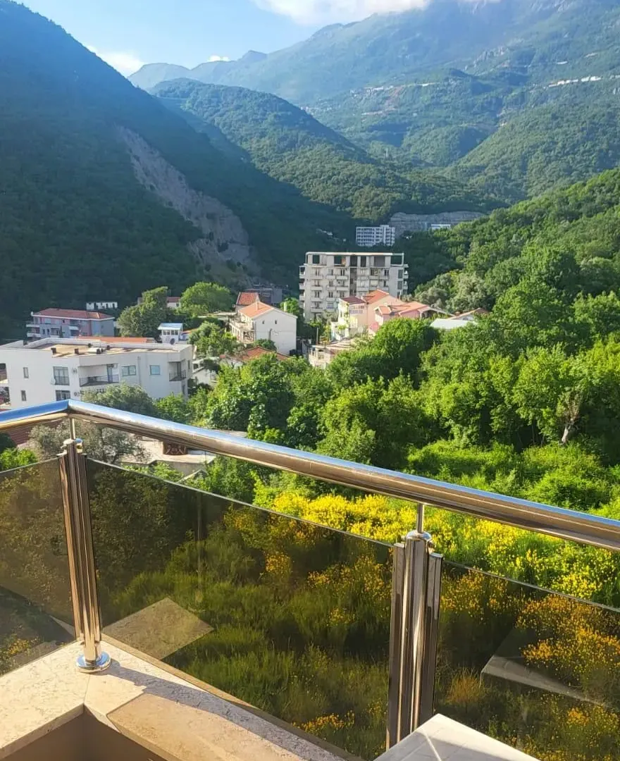 Sale, one bedroom apartment, 43m², Bečići, Budva