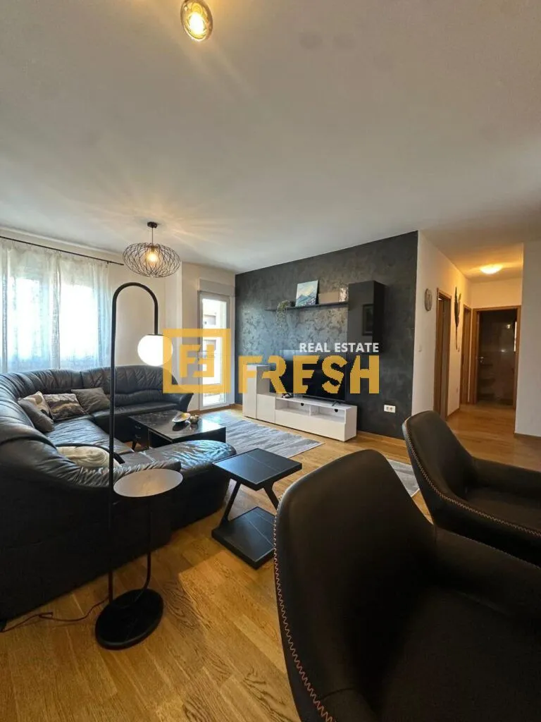 Rent, two bedroom apartment, 64m², City Kvart, Podgorica