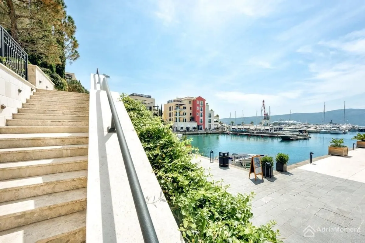 Prodaja, jednosoban stan, 117m², Porto Montenegro, Tivat