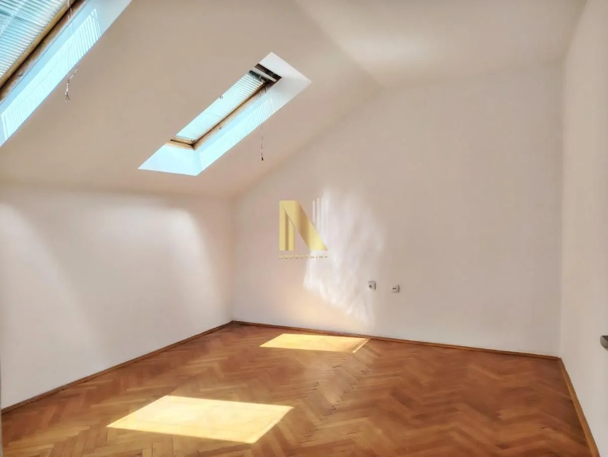 Izdavanje, kuća, 80m², Centar, Novi Sad