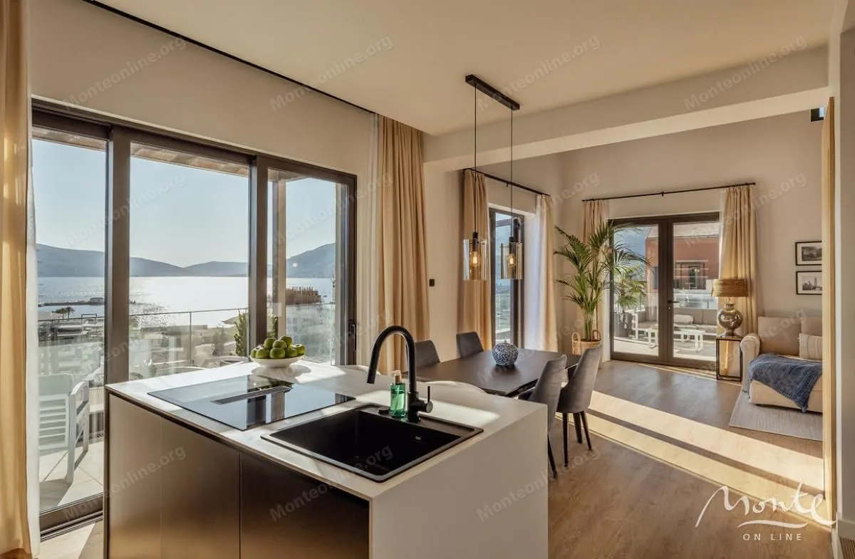 Prodaja, dvosoban stan, 179m², Porto Montenegro, Tivat