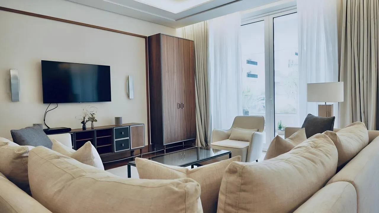 Prodaja, dvosoban stan, 185m², Tivat, Crna Gora
