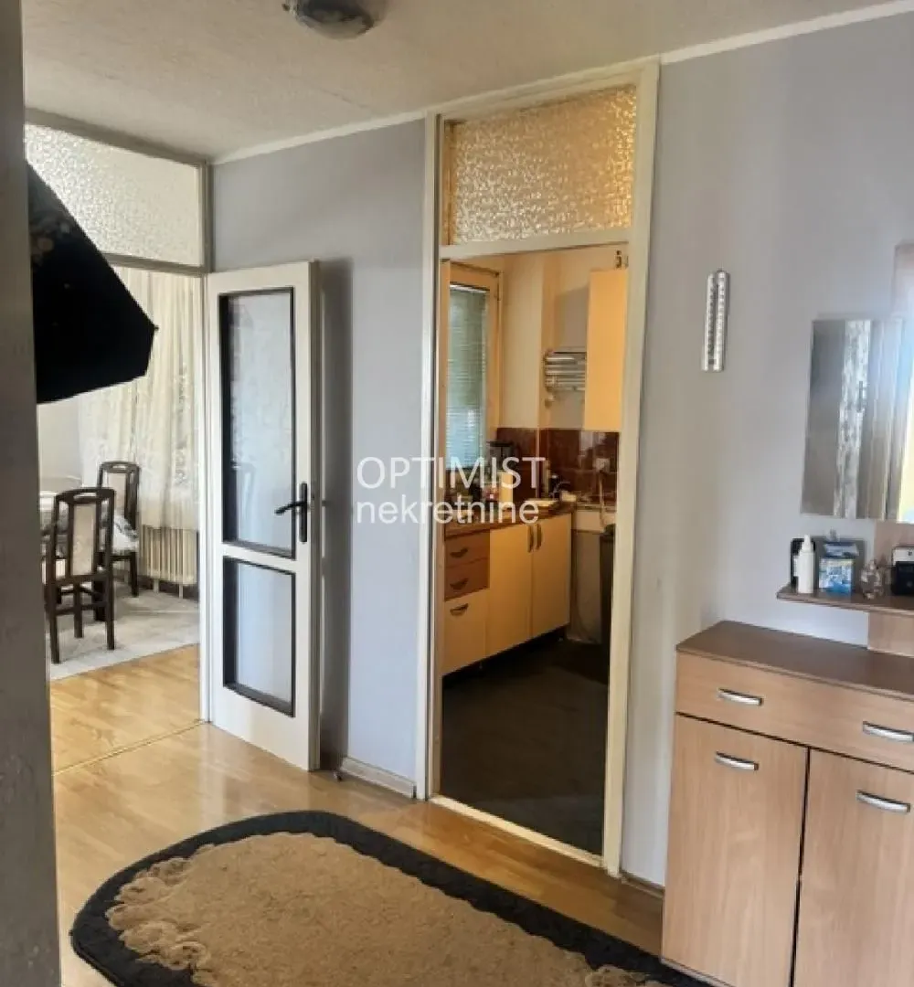 Prodaja, dvosoban stan, 75m², Novi Beograd Blok 62, Novi Beograd Sve Podlokacije