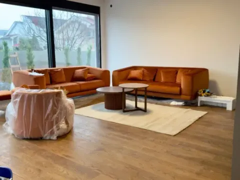 Izdavanje, kuća, 225m², Gornja Gorica, Podgorica - image 5