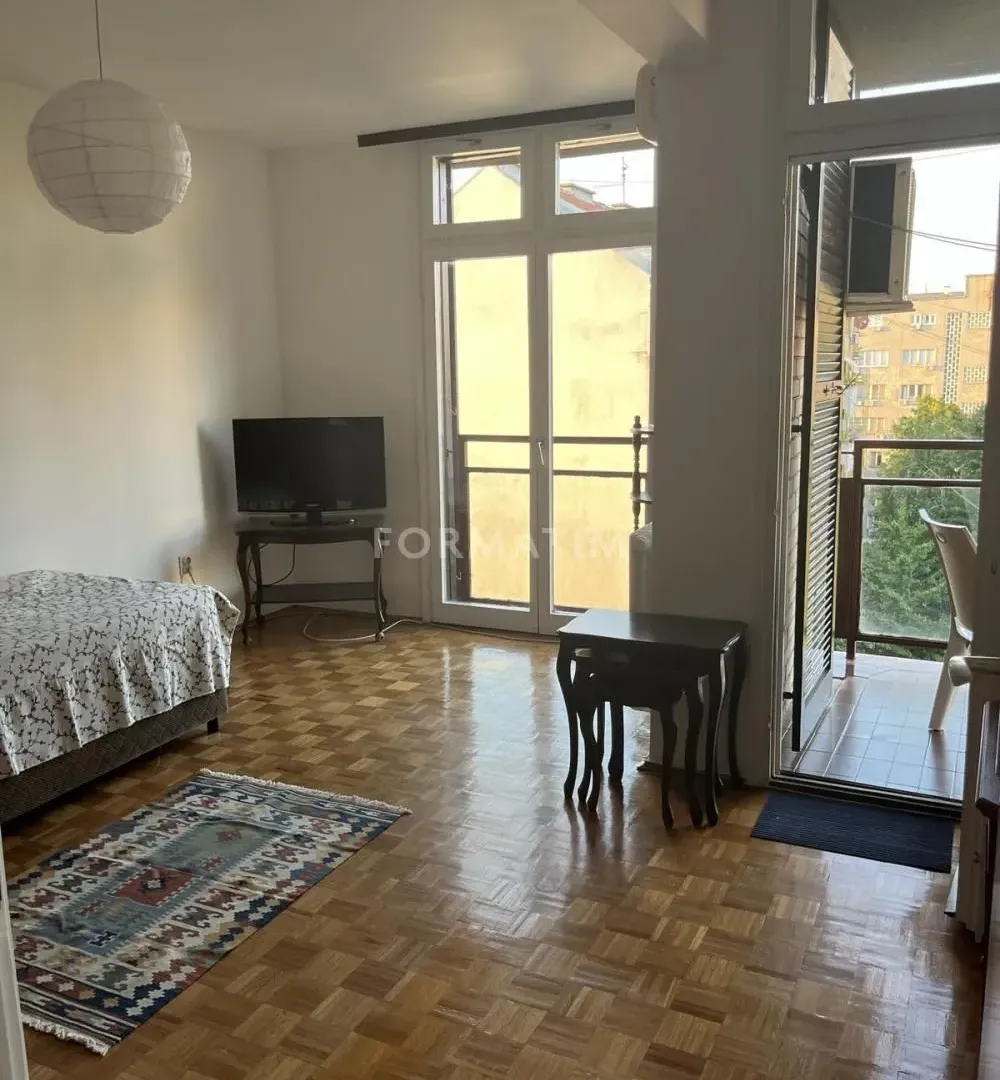 Rent, one bedroom apartment, 45m², Savski Venac, Beograd