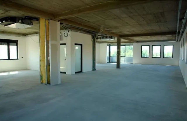 Rent, office space, 150m², Zemun Sve Podlokacije, Beograd