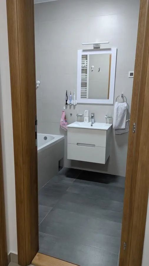 Prodaja, dvosoban stan, 67m², Sajmište, Novi Sad