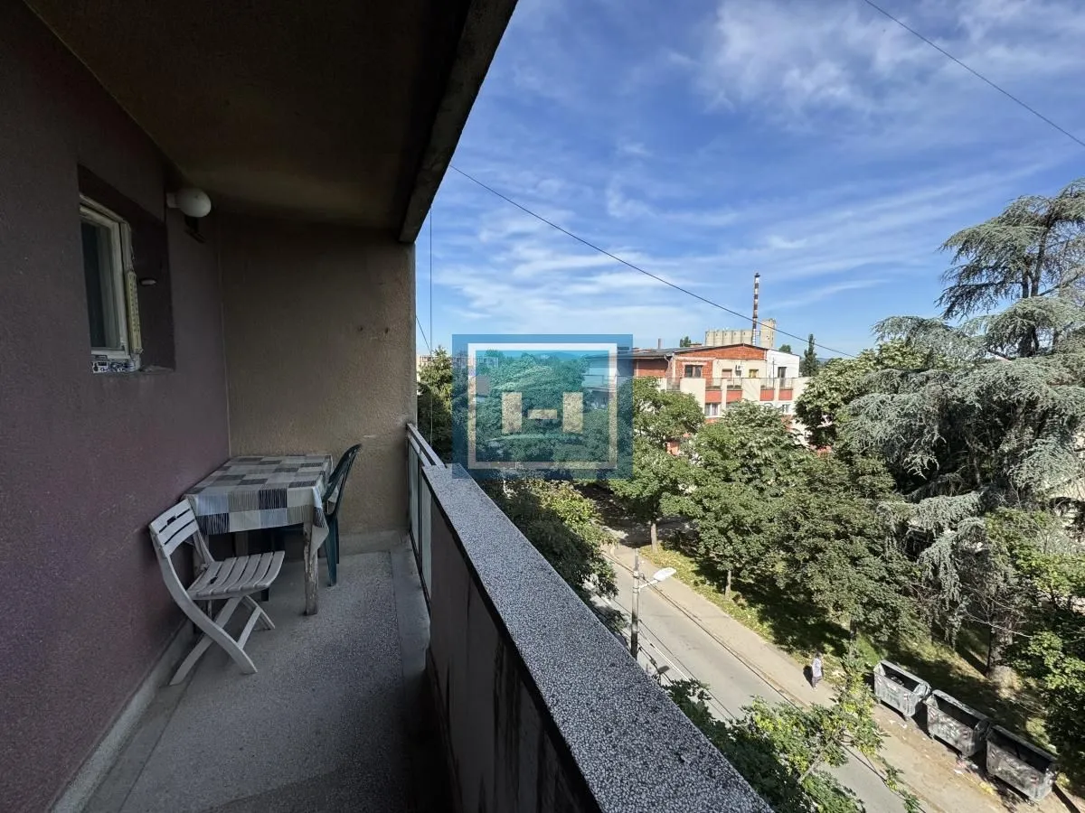 Prodaja, dvosoban stan, 64m², Pivara, Jagodina
