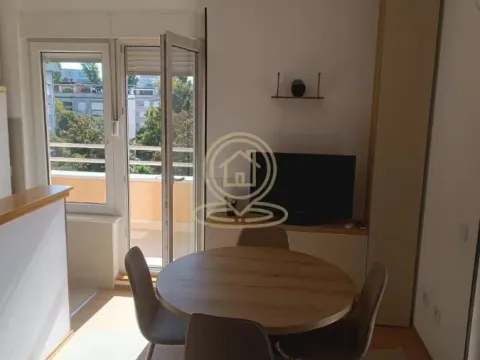 Izdavanje, garsonjera, 41m², Grbavica, Novi Sad Sve Podlokacije - image 5