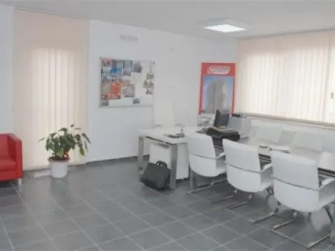 Izdavanje, poslovni prostor, 1100m², Zemun Ugrinovci, Zemun Sve Podlokacije - image 5