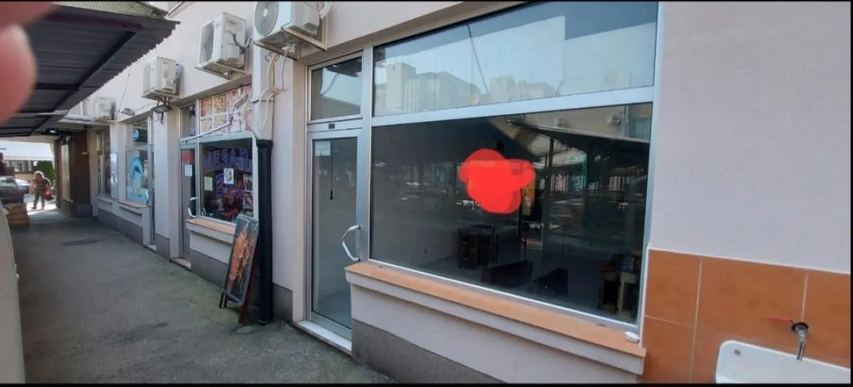 Izdavanje, poslovni prostor, 26m², Novi Beograd Blok 70, Novi Beograd Sve Podlokacije