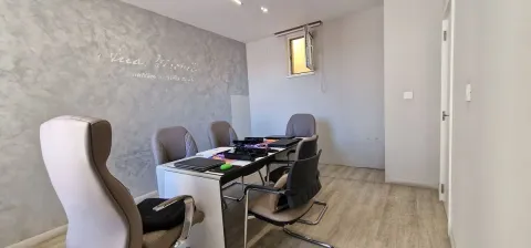 Rent, apartment, 118m², Đeram Pijaca, Beograd - image 18