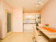 Izdavanje, jednosoban stan, 47m², City Kvart, Podgorica - image 2