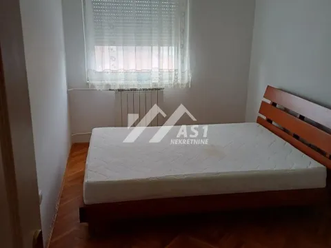 Izdavanje, jednosoban stan, 37m², Bulevar Oslobodjenja, Novi Sad Sve Podlokacije - image 3