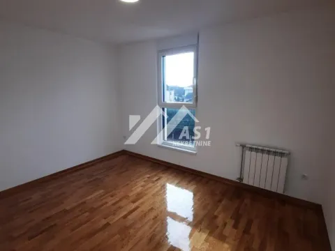 Izdavanje, četvorosoban stan, 90m², Telep, Novi Sad Sve Podlokacije - image 5