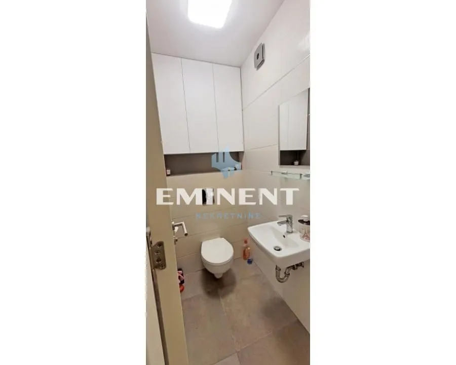 Rent, three bedroom apartment, 72m², Uciteljsko Naselje, Zvezdara Sve Podlokacije