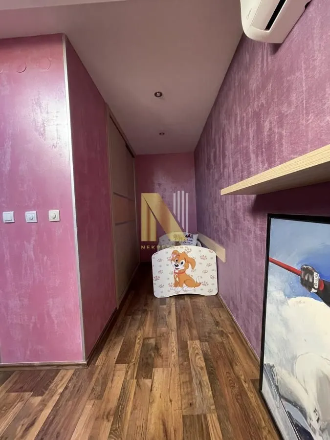Izdavanje, kuća, 140m², Lipov gaj, Novi Sad Sve Podlokacije