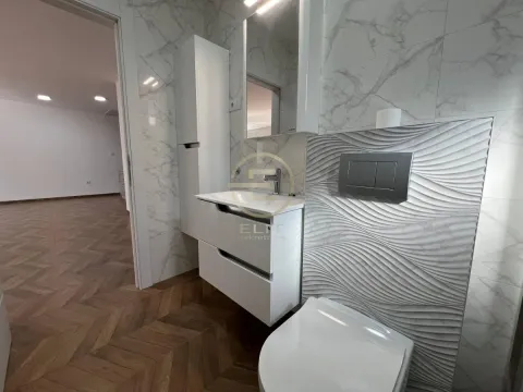 Izdavanje, poslovni prostor, 115m², Sajmište, Novi Sad - image 8