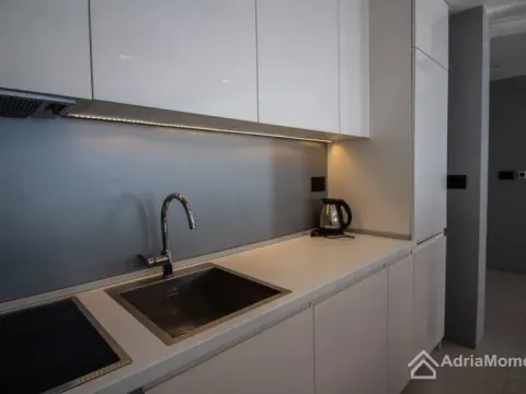 Sale, house, 331m², Centar, Budva - image 6