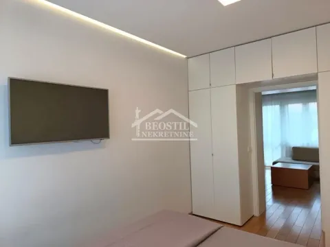 Izdavanje, dvosoban stan, 66m², Slavija, Vračar Sve Podlokacije - image 6