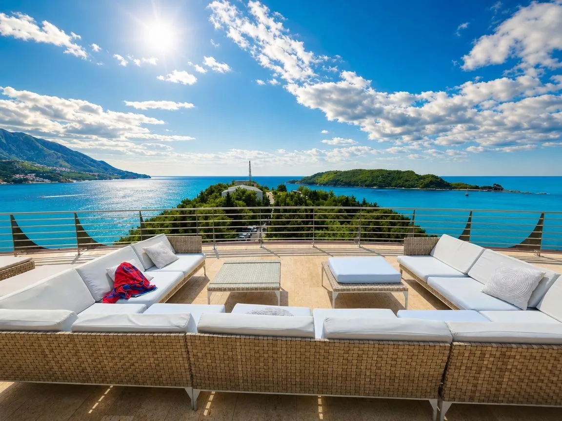 Prodaja, četvorosoban stan, 562m², Budva, Crna Gora