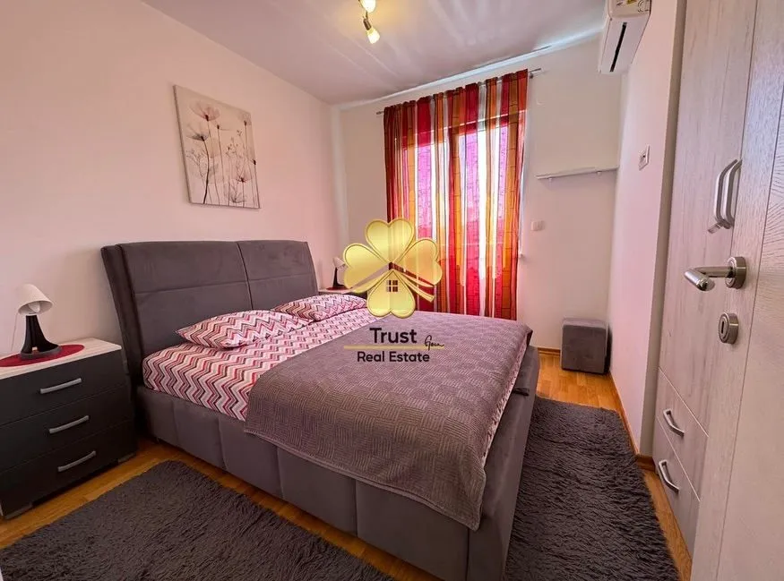 Rent, one bedroom apartment, 50m², Blok 9, Podgorica