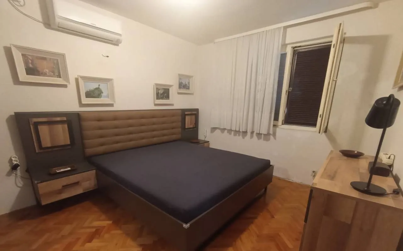 Izdavanje, kuća, 100m², Dobra Voda, Budva