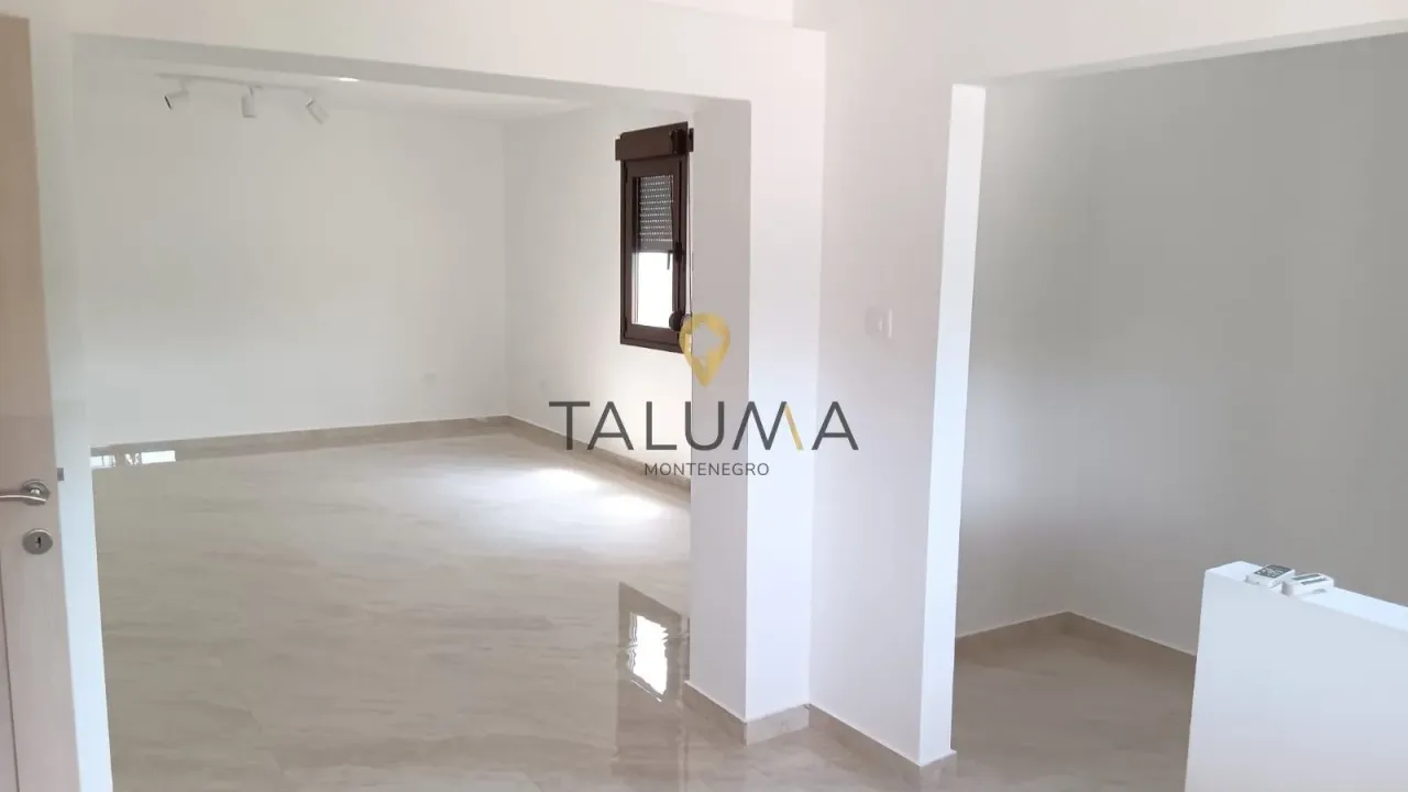 Rent, office space, 90m², Masline, Podgorica