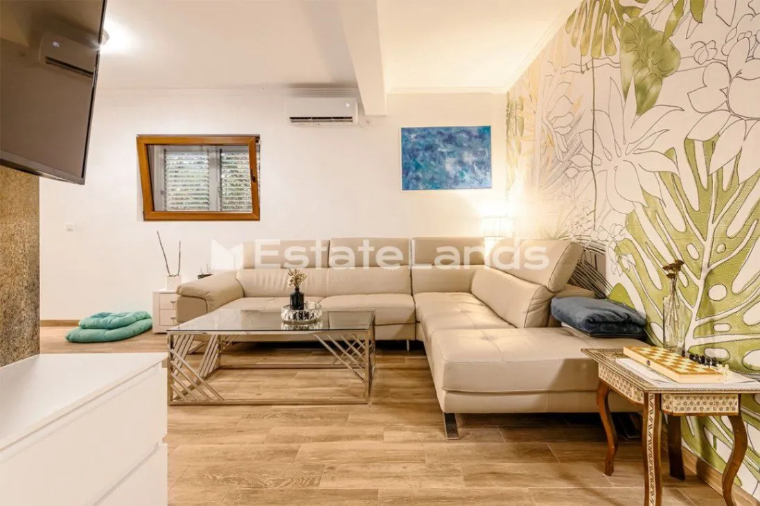 Izdavanje, dvosoban stan, 65m², Donja Lastva, Tivat
