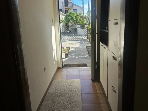 Rent, two bedroom apartment, 75m², Konik, Podgorica - image 11