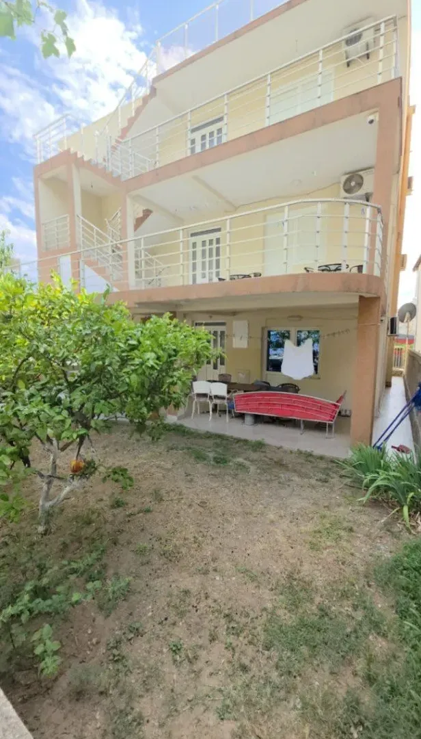 Sale, house, 300m², Sutomore, Bar