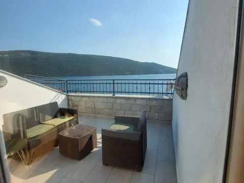 Rent, two bedroom apartment, 80m², Kumbor, Herceg Novi - image 6