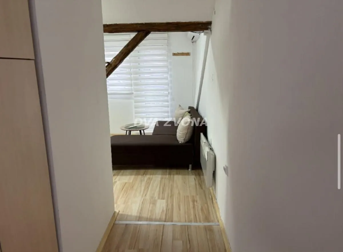 Prodaja, jednosoban stan, 24m², Centar, Novi Sad