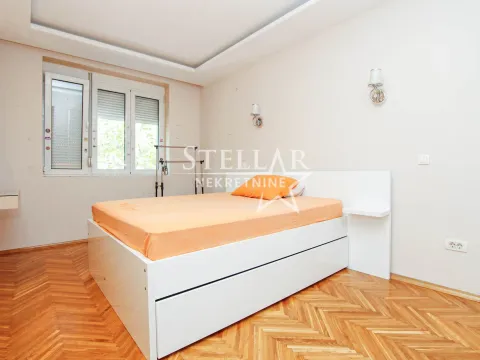 Izdavanje, dvosoban stan, 68m², Centar, Podgorica - image 4