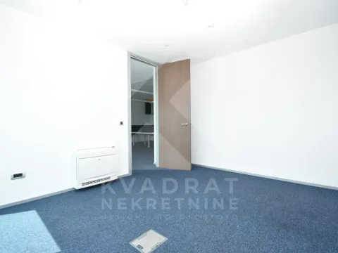 Izdavanje, poslovni prostor, 391m², Preko Morače, Podgorica - image 15
