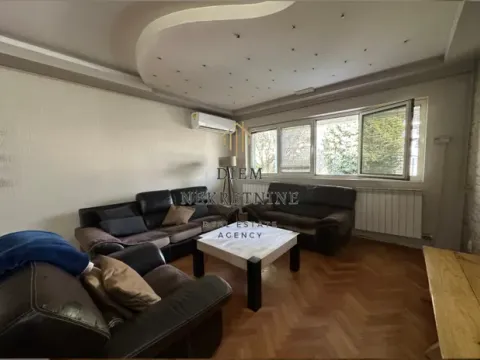 Rent, house, 250m², Zabjelo, Podgorica - image 8