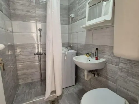 Prodaja, dvosoban stan, 65m², Centar, Jagodina - image 8