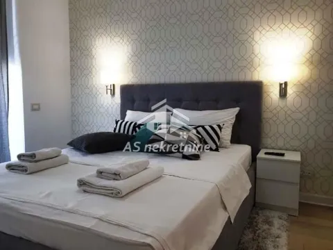 Izdavanje, trosoban stan, 72m², Novi Beograd Blok 67, Novi Beograd Sve Podlokacije - image 23