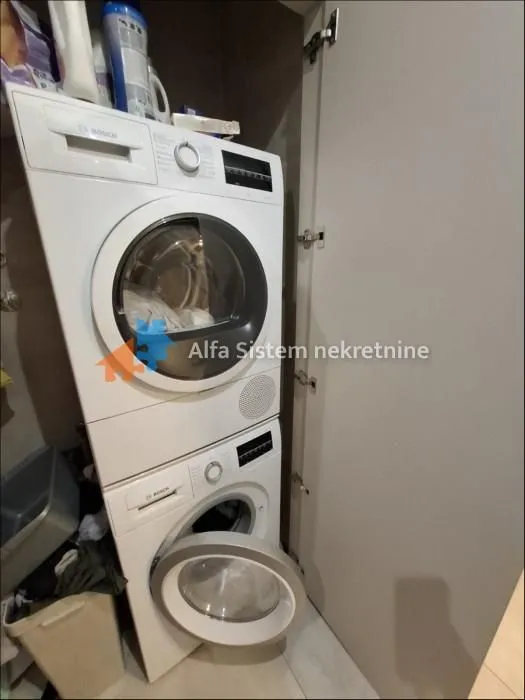 Izdavanje, dvosoban stan, 62m², Lekino Brdo, Voždovac Sve Podlokacije
