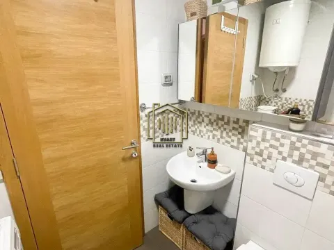 Rent, one bedroom apartment, 52m², City Kvart, Podgorica - image 10