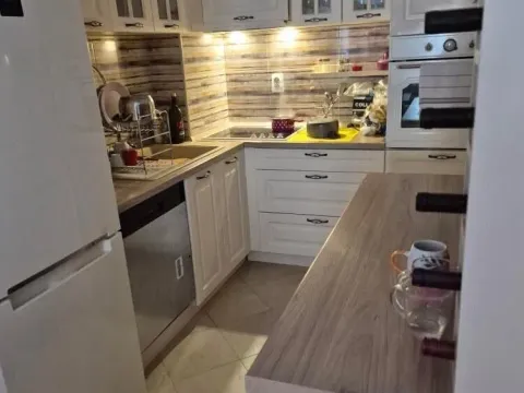 Rent, two bedroom apartment, 70m², Ljubović, Podgorica - image 2