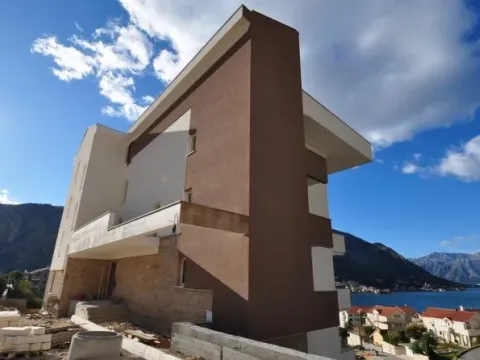 Prodaja, stan, 50m², Dobrota, Kotor - image 4