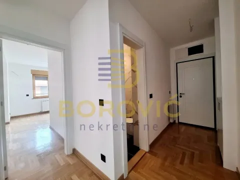 Prodaja, dvosoban stan, 68m², Kluz, Zvezdara Sve Podlokacije - image 5