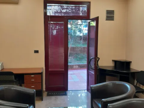 Rent, office space, 35m², Preko Morače, Podgorica - image 2