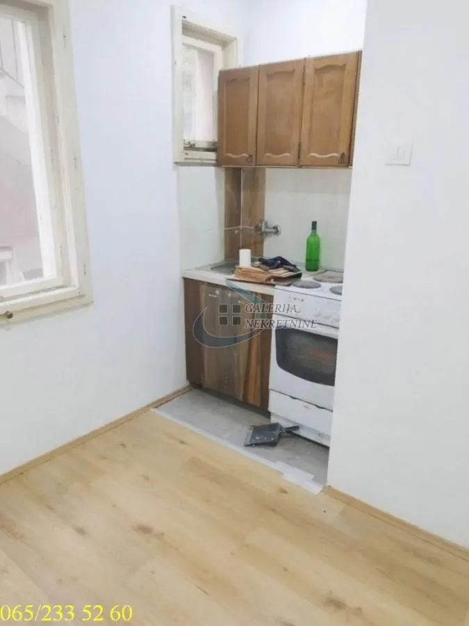 Sale, one bedroom apartment, 38m², Kanarevo Brdo, Beograd