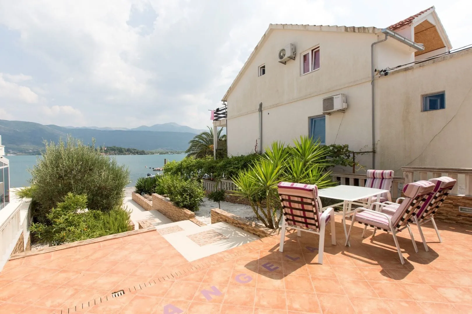 Prodaja, kuća, 170m², Radovići, Tivat